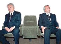 Jovica Stani&scaron;ic (right) with Slobodan Milo&scaron;evic 